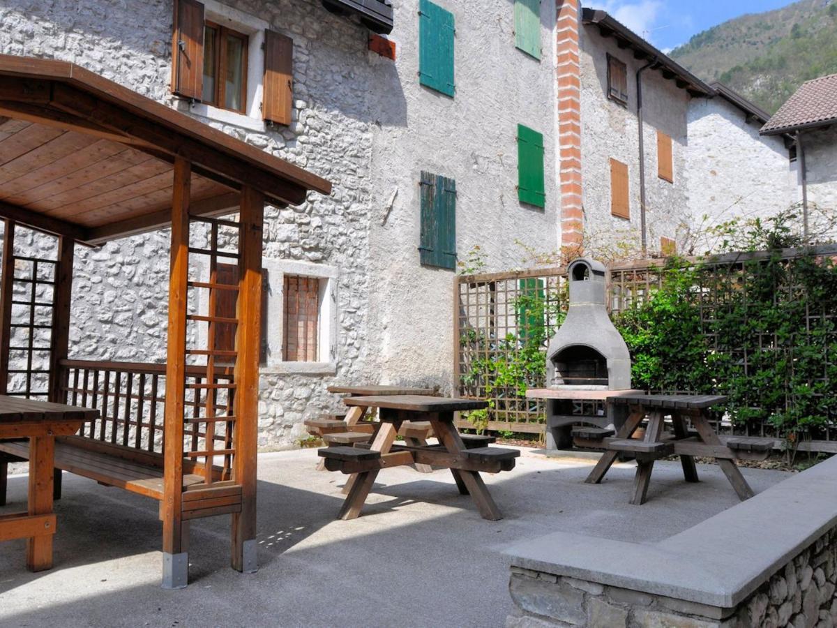 Apartment Albergo Diffuso - Cjasa Ustin-4 By Interhome Barcis Exteriör bild