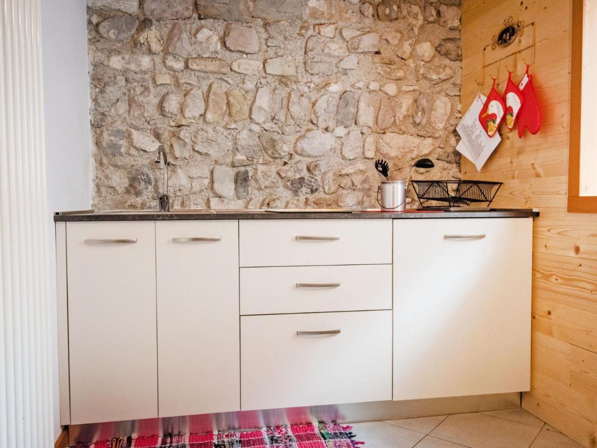 Apartment Albergo Diffuso - Cjasa Ustin-4 By Interhome Barcis Exteriör bild