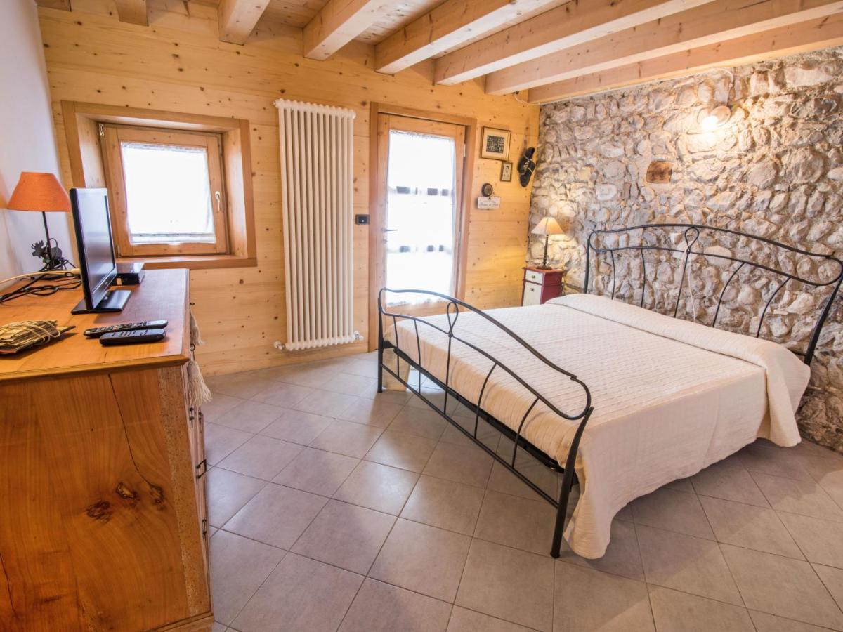 Apartment Albergo Diffuso - Cjasa Ustin-4 By Interhome Barcis Exteriör bild